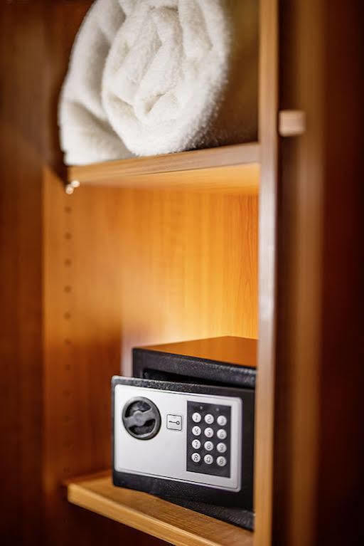 Schweizer Hof - Superior Hotel 3*